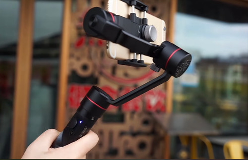 Stabilisateur smooth zhiyun - smooth,